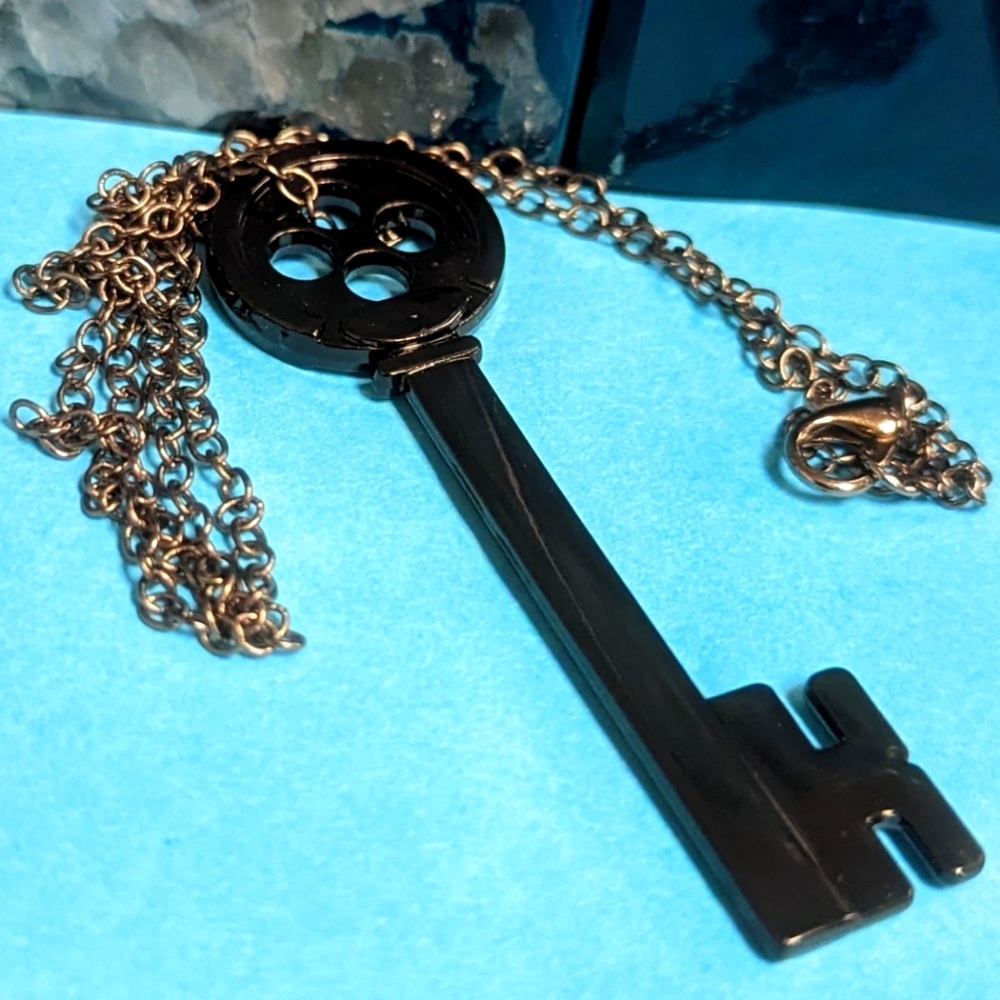 Coraline Key Necklace